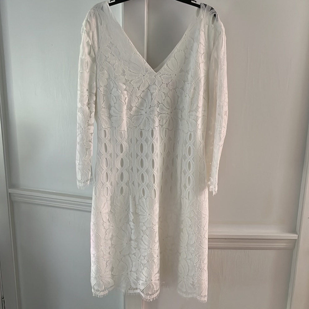 Lilly Pulitzer Women’s White Long Sleave Dress 🥥🌴